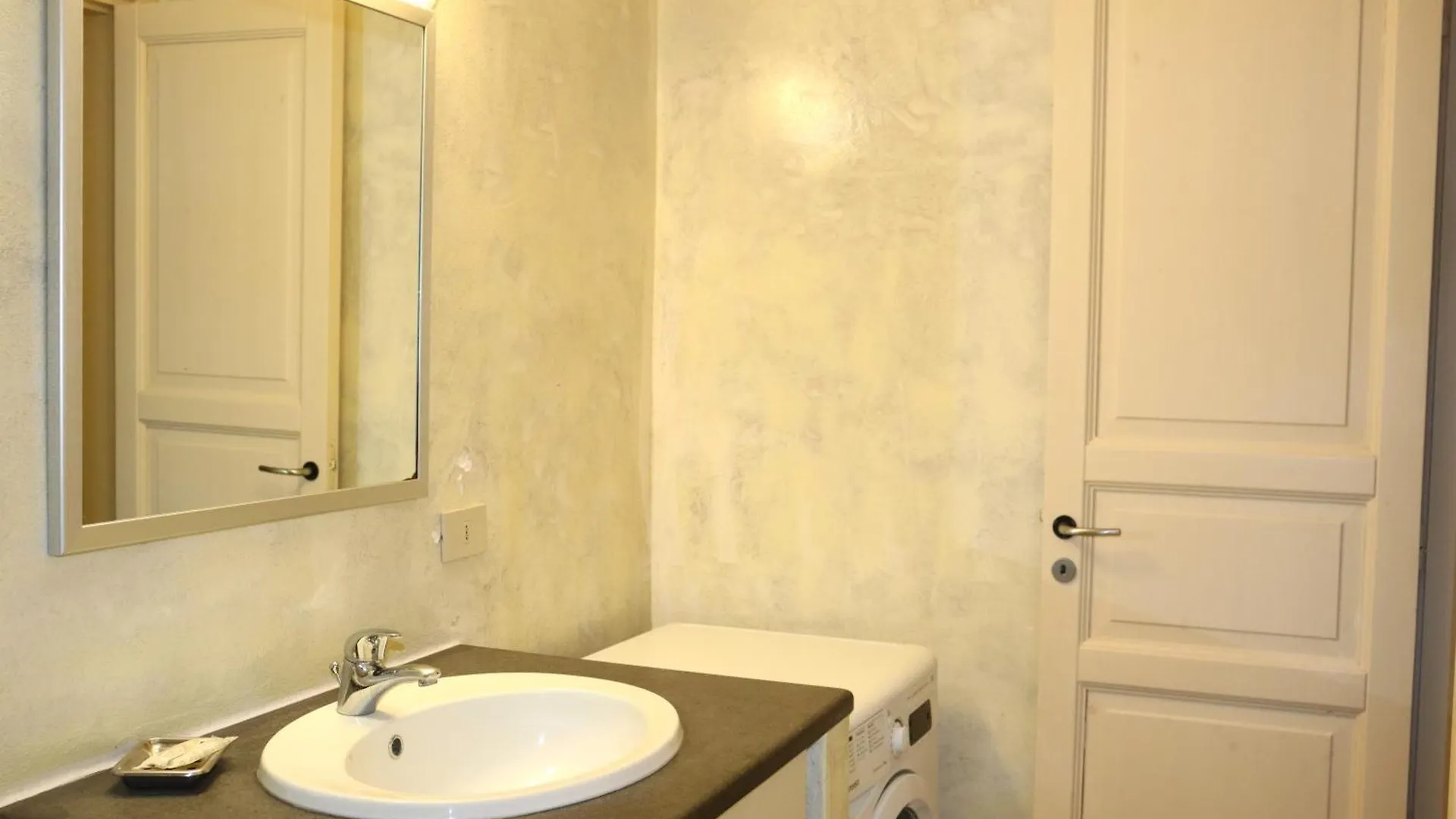 Casa Lemon Villa Malfa  Holiday home Malfa (Salina)